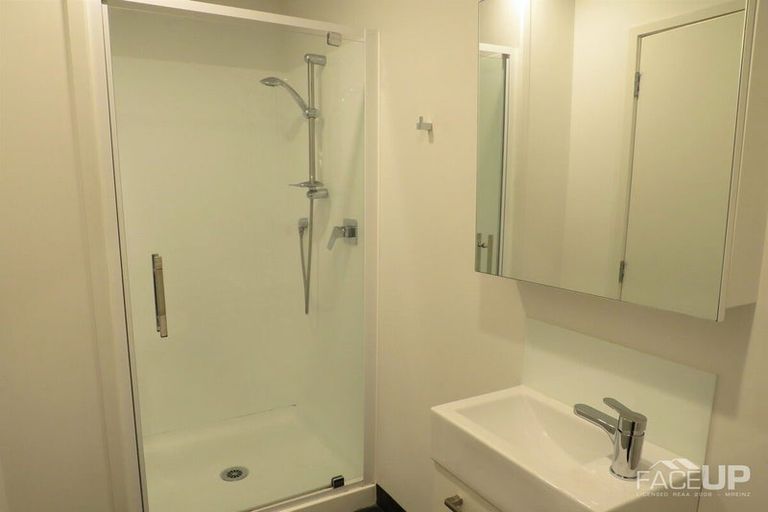 Photo of property in 201/160b Hobsonville Point Road, Hobsonville, Auckland, 0616