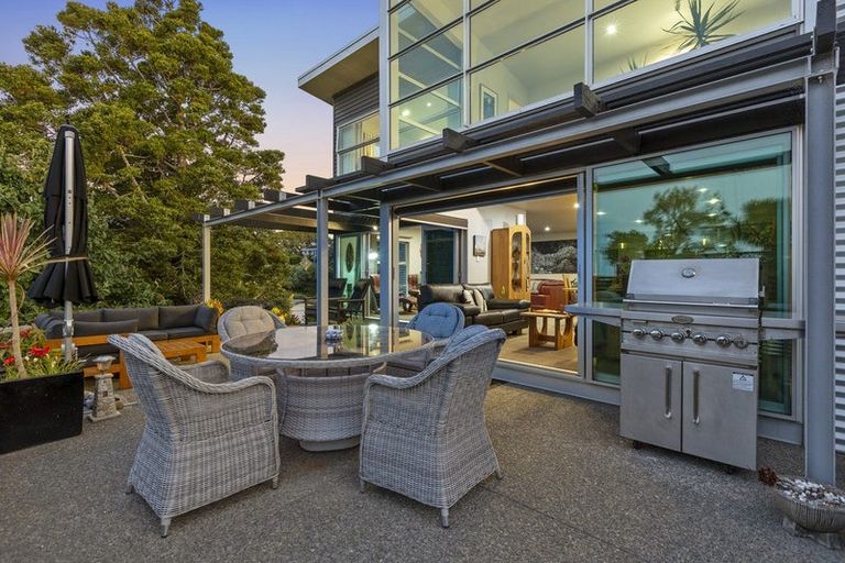 Photo of property in 84b Carrington Street, Lower Vogeltown, New Plymouth, 4310