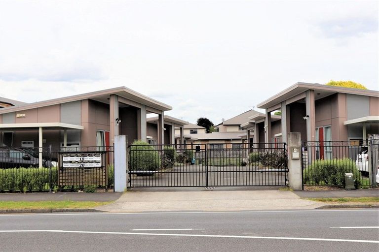 Photo of property in 20u3 Lorne Street, Melville, Hamilton, 3206