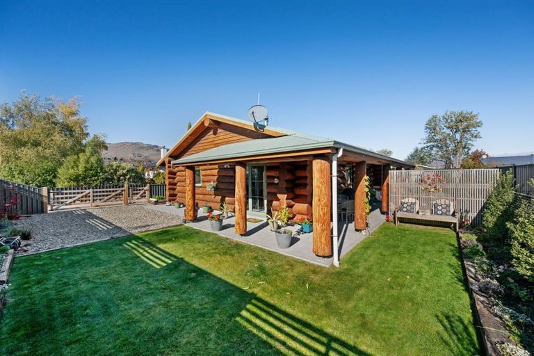 Photo of property in 62a Molyneux Avenue, Cromwell, 9310