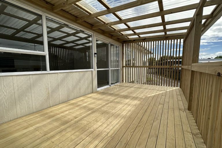 Photo of property in 69a Red Beach Road, Red Beach, 0932