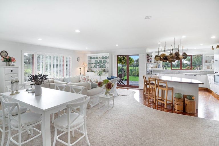 Photo of property in 39 Reading Street, Greytown, 5712