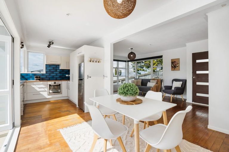 Photo of property in 57 Ogle Crescent, Te Kamo, Whangarei, 0112