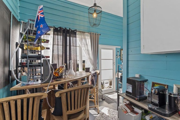 Photo of property in 88 Celia Street, Stratford, 4332