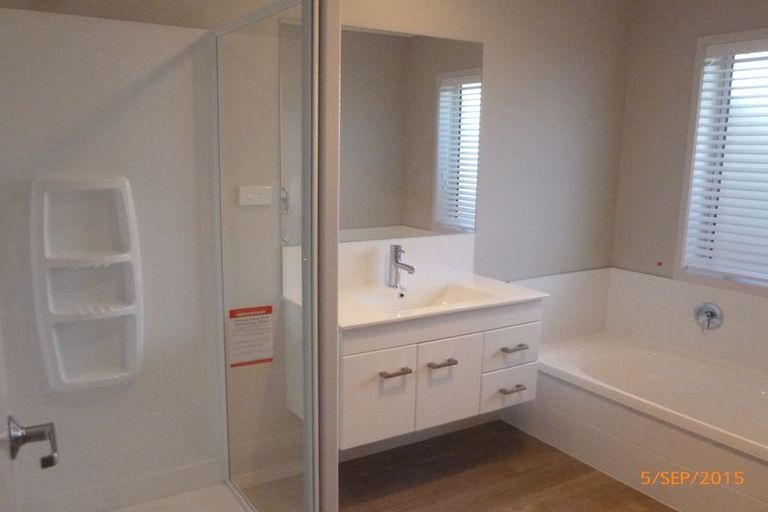 Photo of property in 267 Lakes Boulevard, Pyes Pa, Tauranga, 3112