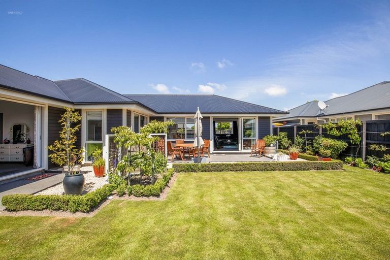 Photo of property in 8 Hampstead Close, Rangiora, 7400