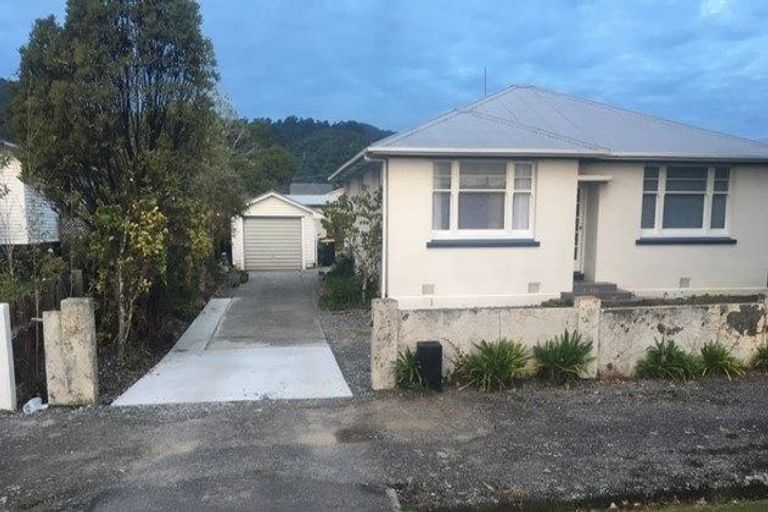 Photo of property in 5 Elizabeth Street, Greymouth, 7805
