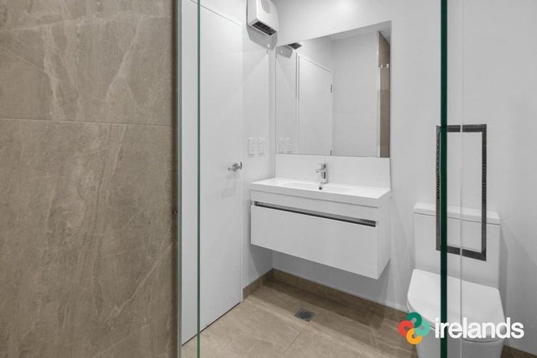 Photo of property in 5/266 Armagh Street, Christchurch Central, Christchurch, 8011