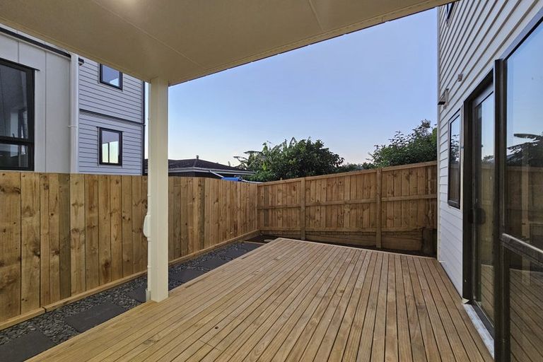 Photo of property in 8 Lewis Road, Pakuranga, Auckland, 2010
