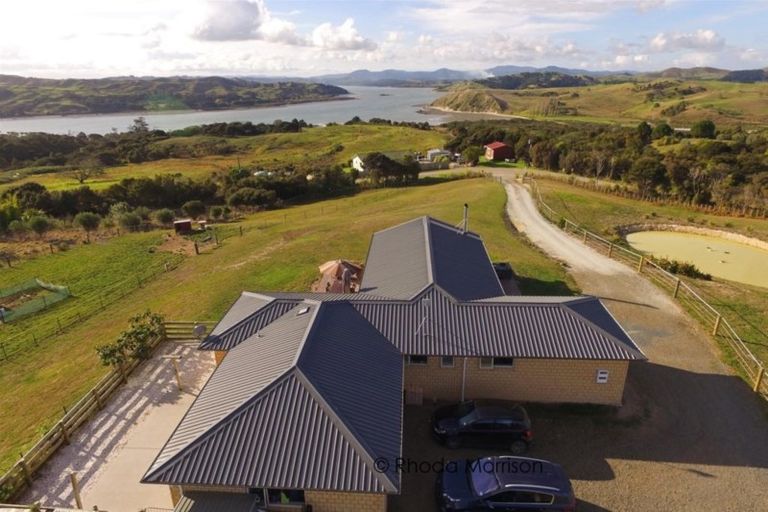 Photo of property in 173 Rangiora Road, Kaiwaka, 0573