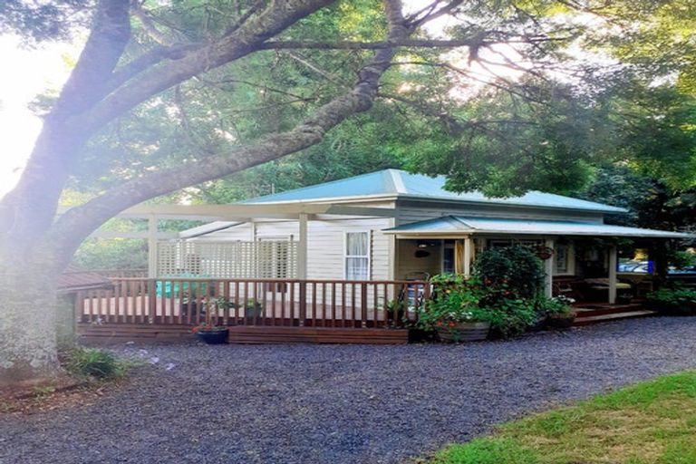 Photo of property in 1157 Old North Road, Helensville, Waimauku, 0882