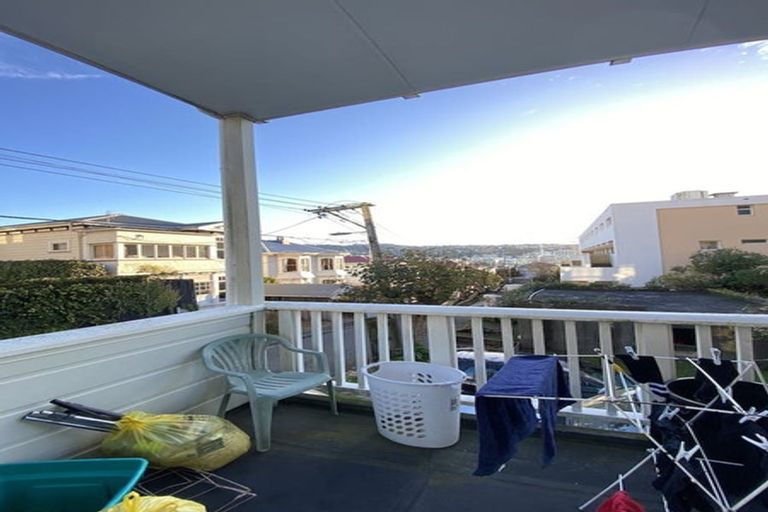 Photo of property in 98 Majoribanks Street, Mount Victoria, Wellington, 6011
