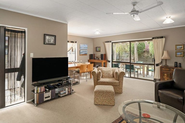 Photo of property in 7a Lee Street, Whitianga, 3510