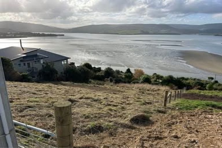Photo of property in 59 Carrickfergus Street, Waikawa, Tokanui, 9884