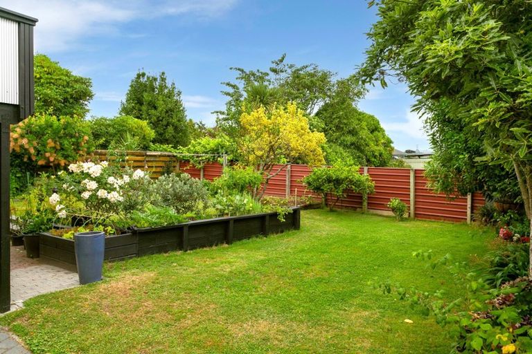 Photo of property in 2/217 Tamamutu Street, Taupo, 3330