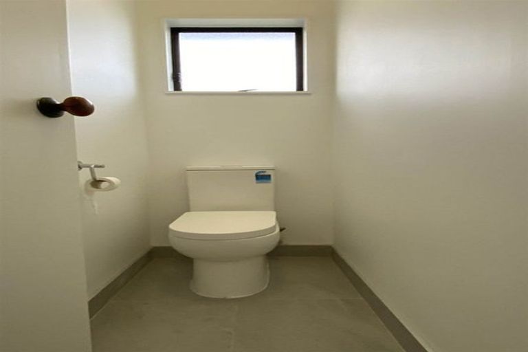 Photo of property in 19 Tane Street, New Lynn, Auckland, 0600