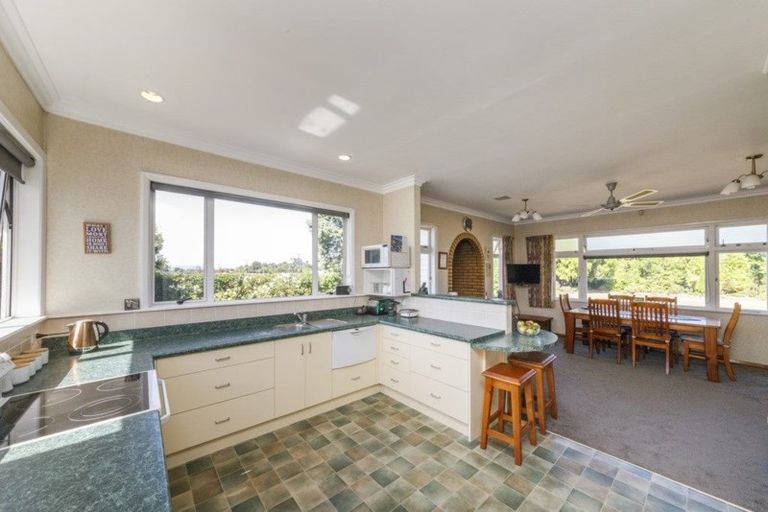 Photo of property in 51 Campbell Road, Aorangi, Feilding, 4775