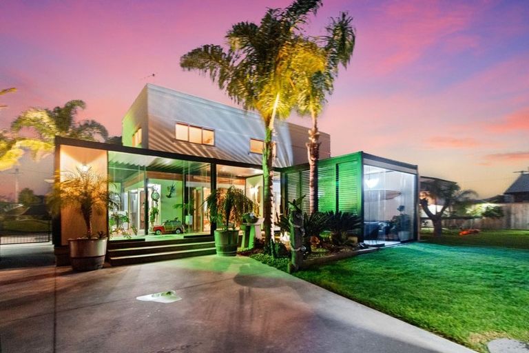 Photo of property in 101 Leighton Road, Whangamata, 3620