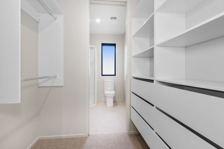 Photo of property in 12 Weaver Street, Woodend, 7691