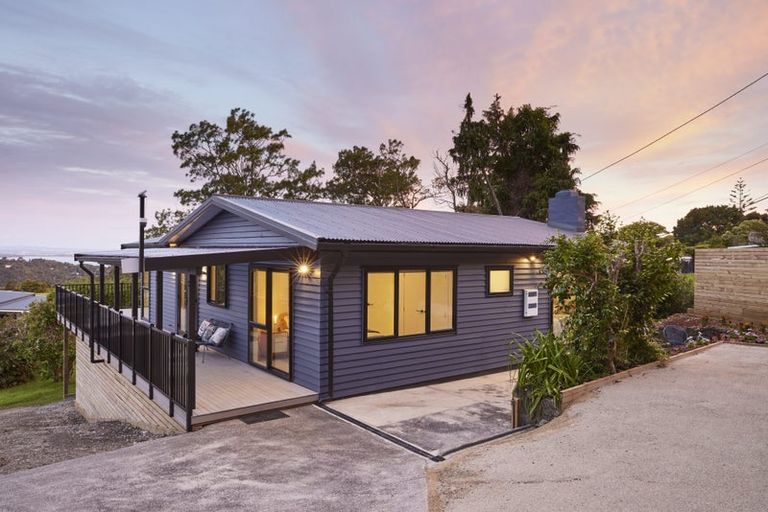 Photo of property in 436 Huia Road, Laingholm, Auckland, 0604