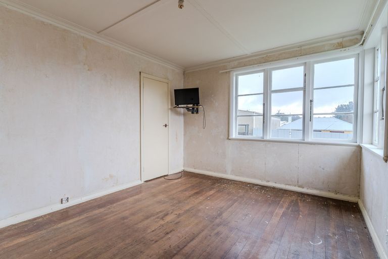 Photo of property in 44 Brighton Road, Green Island, Dunedin, 9018
