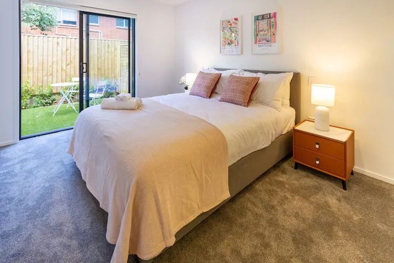 Photo of property in 701 Massey Road, Mangere, Auckland, 2022