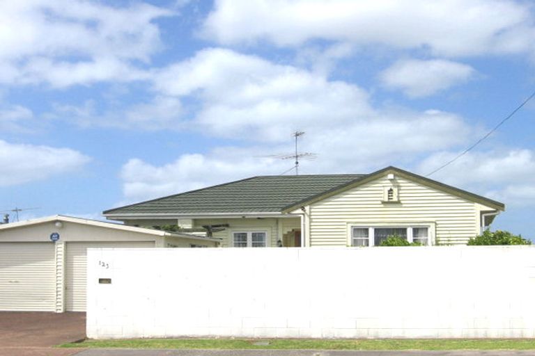 Photo of property in 123 Birkenhead Avenue, Birkenhead, Auckland, 0626