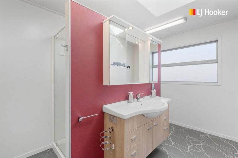 Photo of property in 22 Kura Place, Mosgiel, 9024