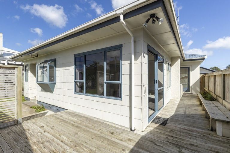 Photo of property in 23 Turi Street, Welbourn, New Plymouth, 4312