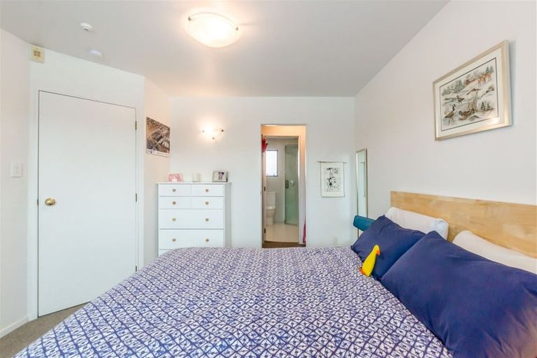 Photo of property in 1b/25 Maclean Street, Paraparaumu Beach, Paraparaumu, 5032