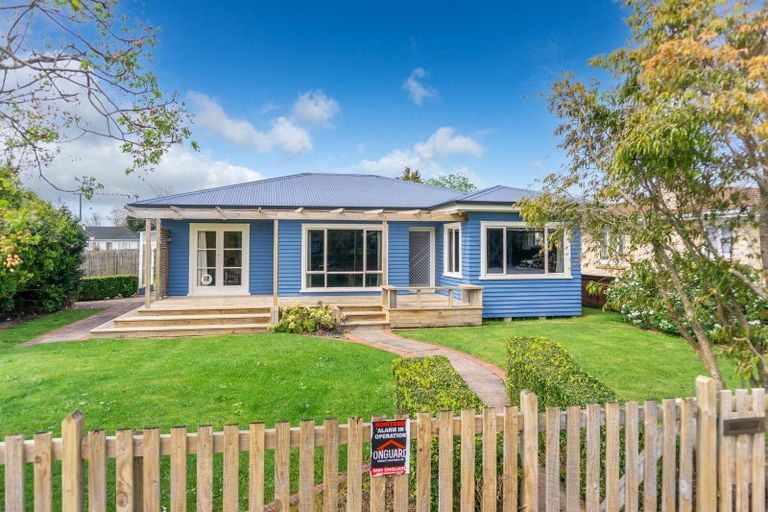 Photo of property in 20 Oxford Street, Fairfield, Hamilton, 3214