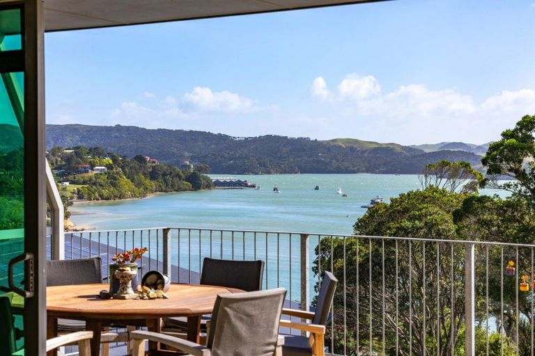 Photo of property in 106p Greenslade Road, Raglan, 3295