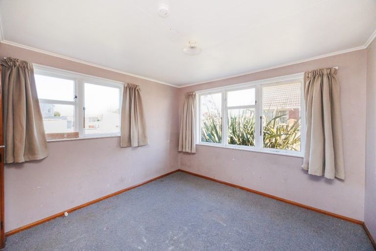 Photo of property in 26 Coventry Street, Highbury, Palmerston North, 4412