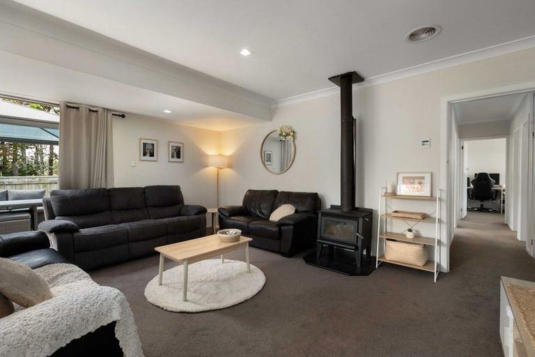 Photo of property in 136 No 2 Road, Te Puke, 3182