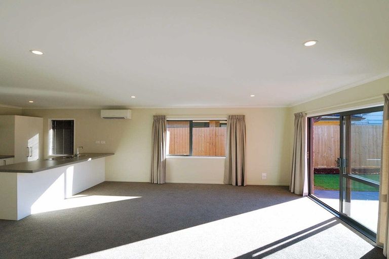 Photo of property in 23 Flint Road, Rolleston, 7614