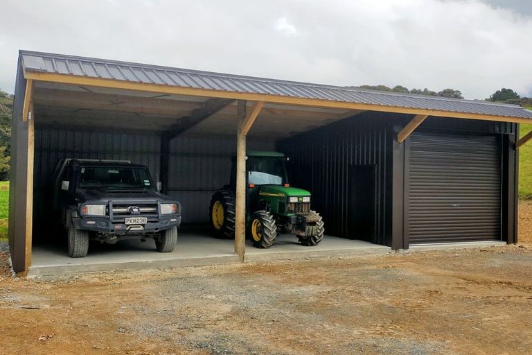 Photo of property in 653 Millbrook Road, Waipu, 0582
