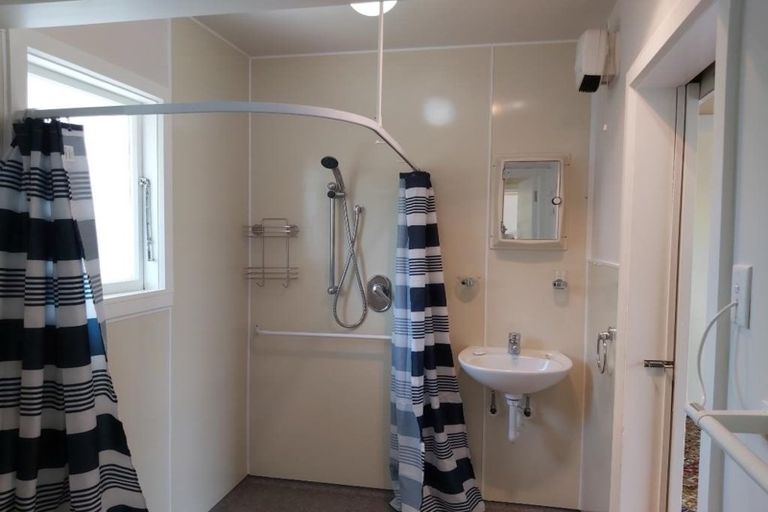 Photo of property in 827 Ferry Road, Woolston, Christchurch, 8023