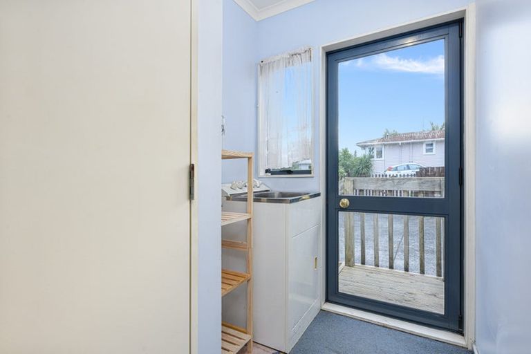 Photo of property in 18a Poto Street, Te Atatu South, Auckland, 0610