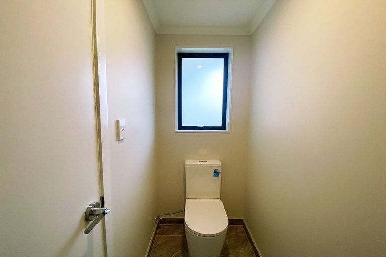Photo of property in 56u3 Paul Crescent, Fairfield, Hamilton, 3214