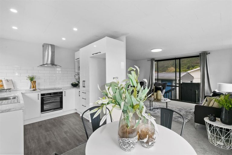 Photo of property in 101 Wilkie Crescent, Naenae, Lower Hutt, 5011