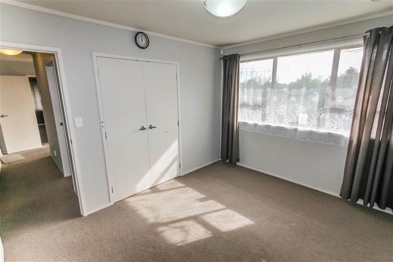 Photo of property in 1/168 Hutchinson Avenue, New Lynn, Auckland, 0600