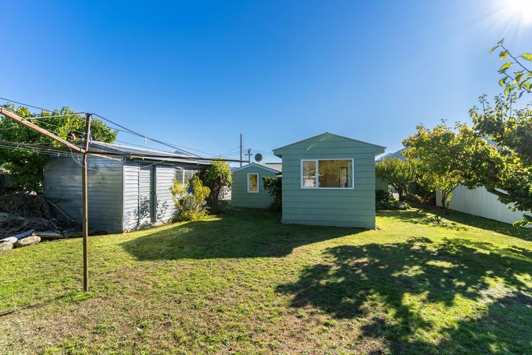 Photo of property in 21 Glendhu Crescent, Otematata, 9412