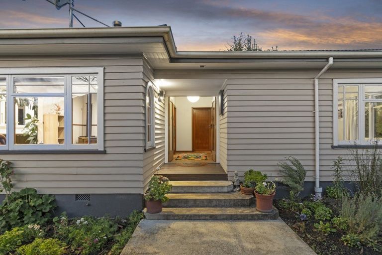 Photo of property in 159 Opawa Road, Hillsborough, Christchurch, 8022