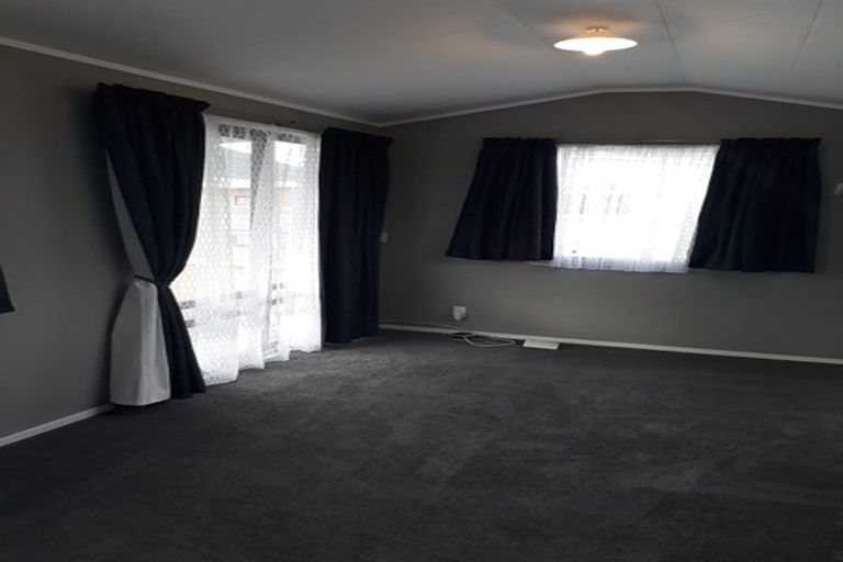 Photo of property in 4 Mersey Terrace, Roslyn, Palmerston North, 4414