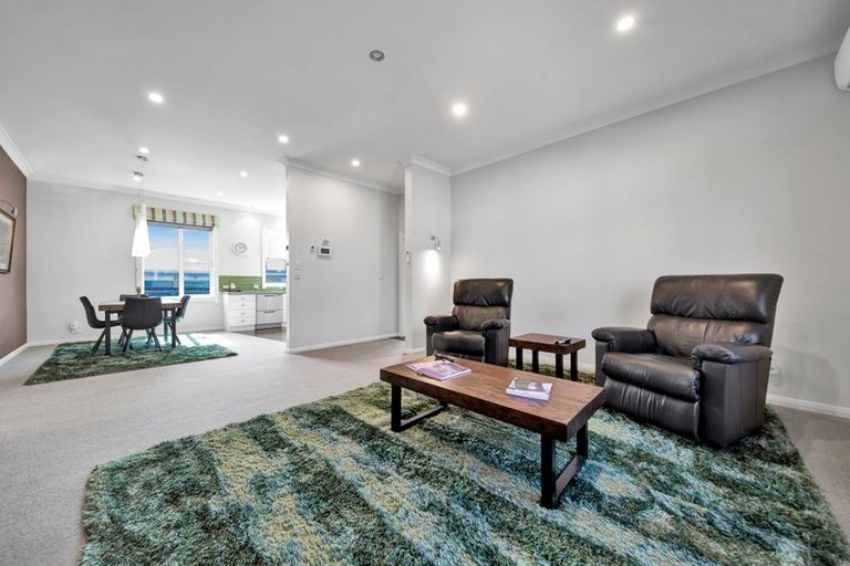 Photo of property in 30 Puriri Street, Hawera, 4610