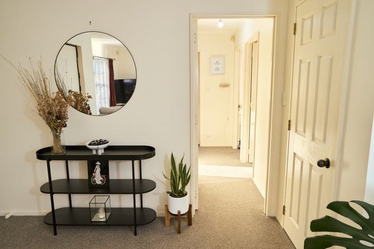 Photo of property in 6a Sunningdale Lane, Woodridge, Wellington, 6037