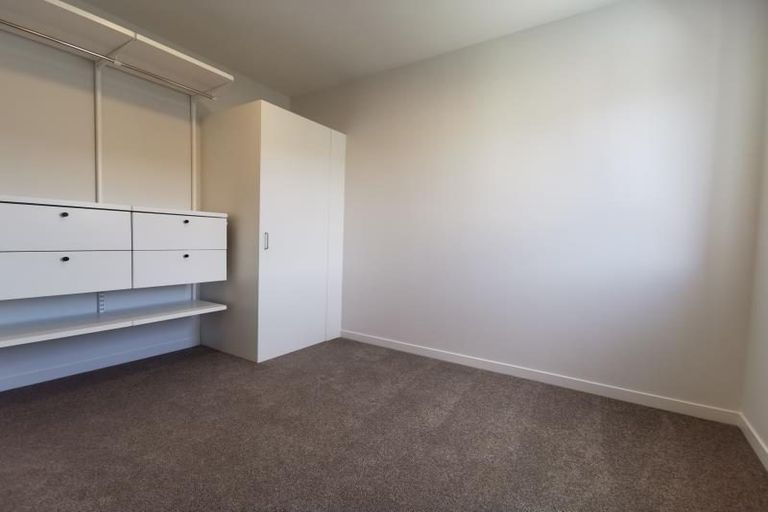Photo of property in 2u6 Hindmarsh Street, Johnsonville, Wellington, 6037