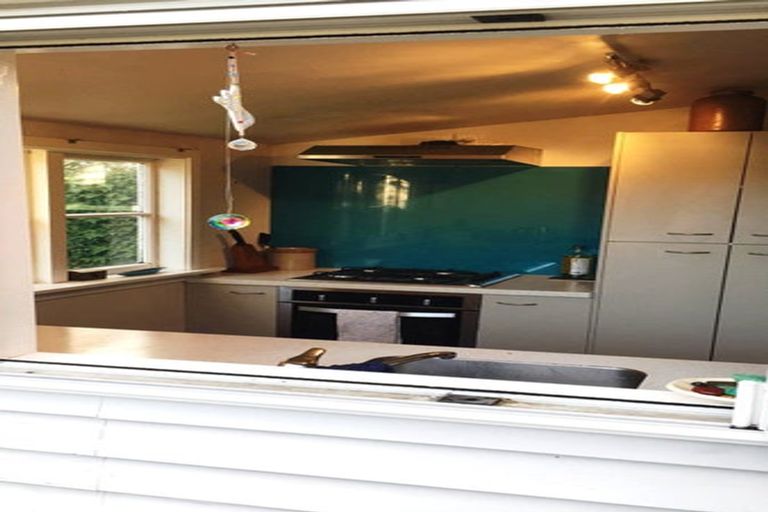 Photo of property in 74 Edward Avenue, Edgeware, Christchurch, 8013