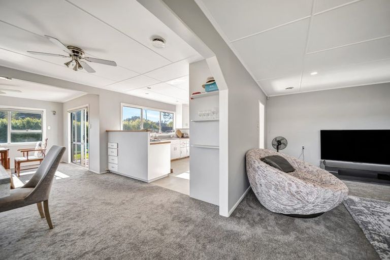 Photo of property in 389 Waiuku Road, Puni, Pukekohe, 2678