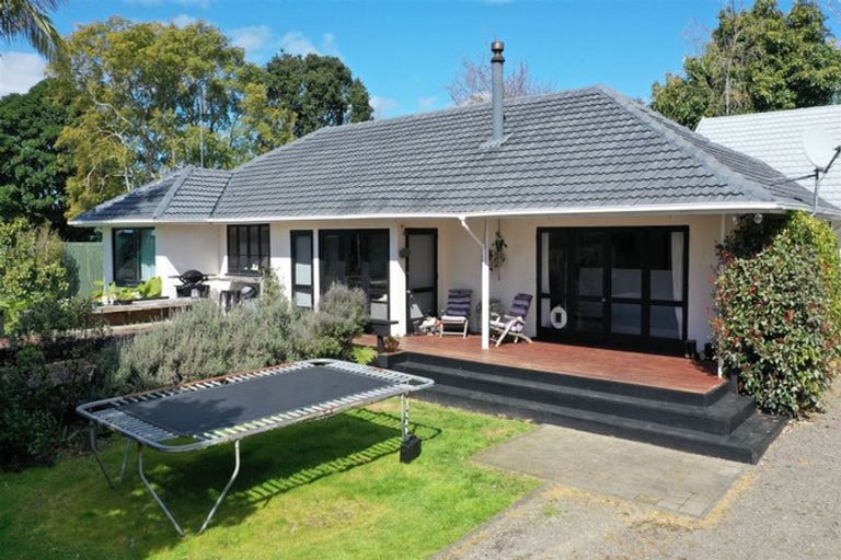 Photo of property in 591 No 3 Road, Te Puke, 3183
